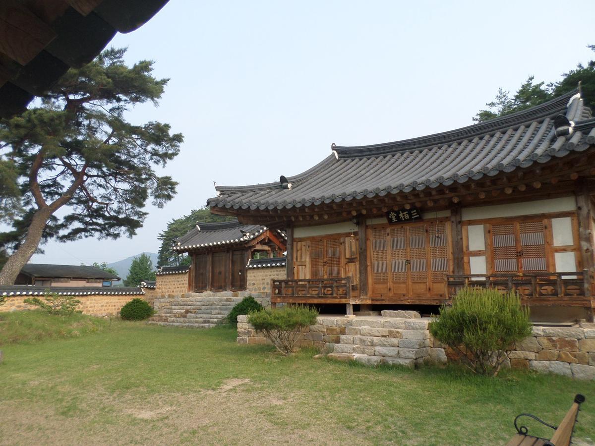 Ongye Jongtaek Hotel Andong Exterior photo