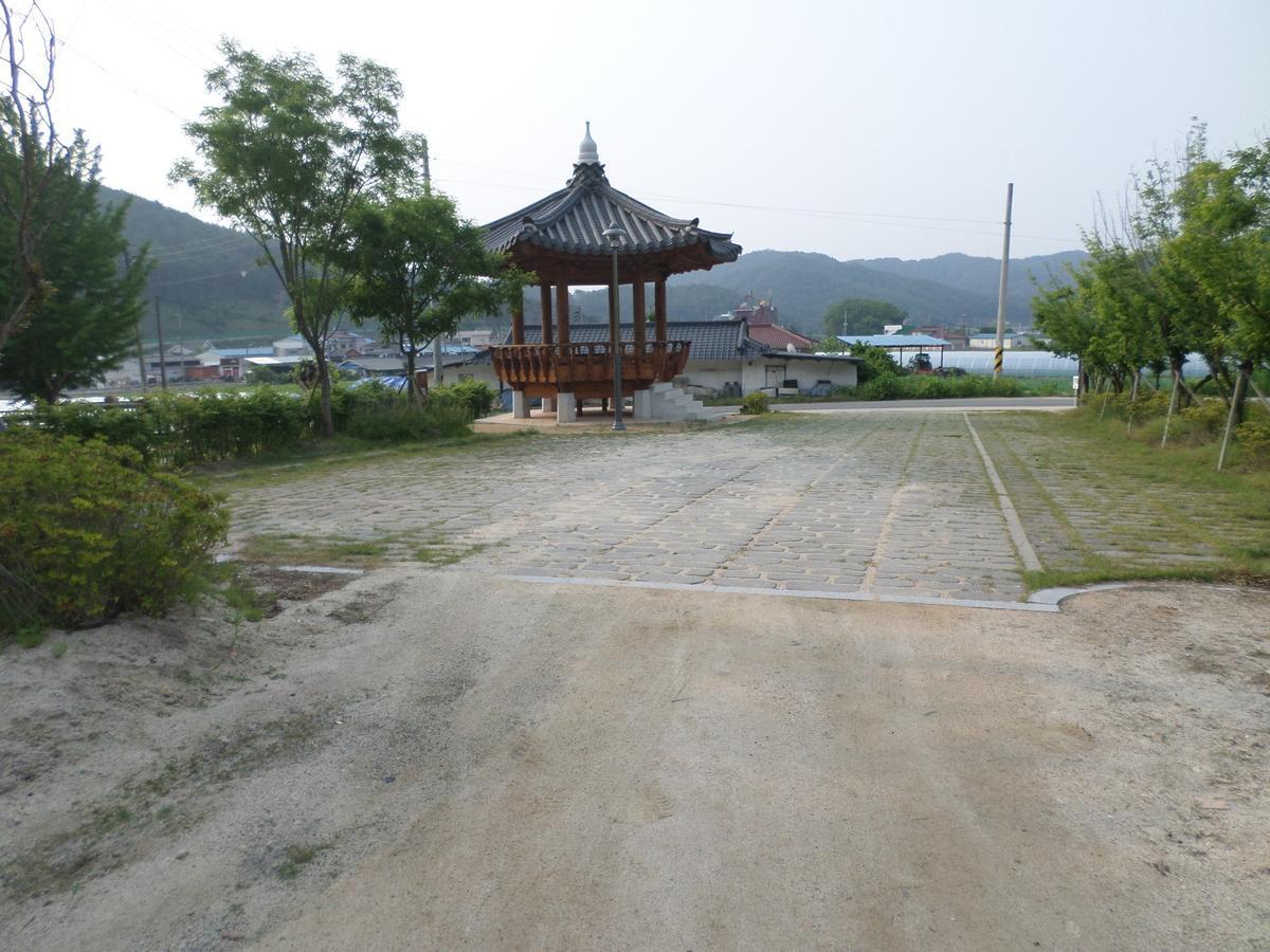 Ongye Jongtaek Hotel Andong Exterior photo