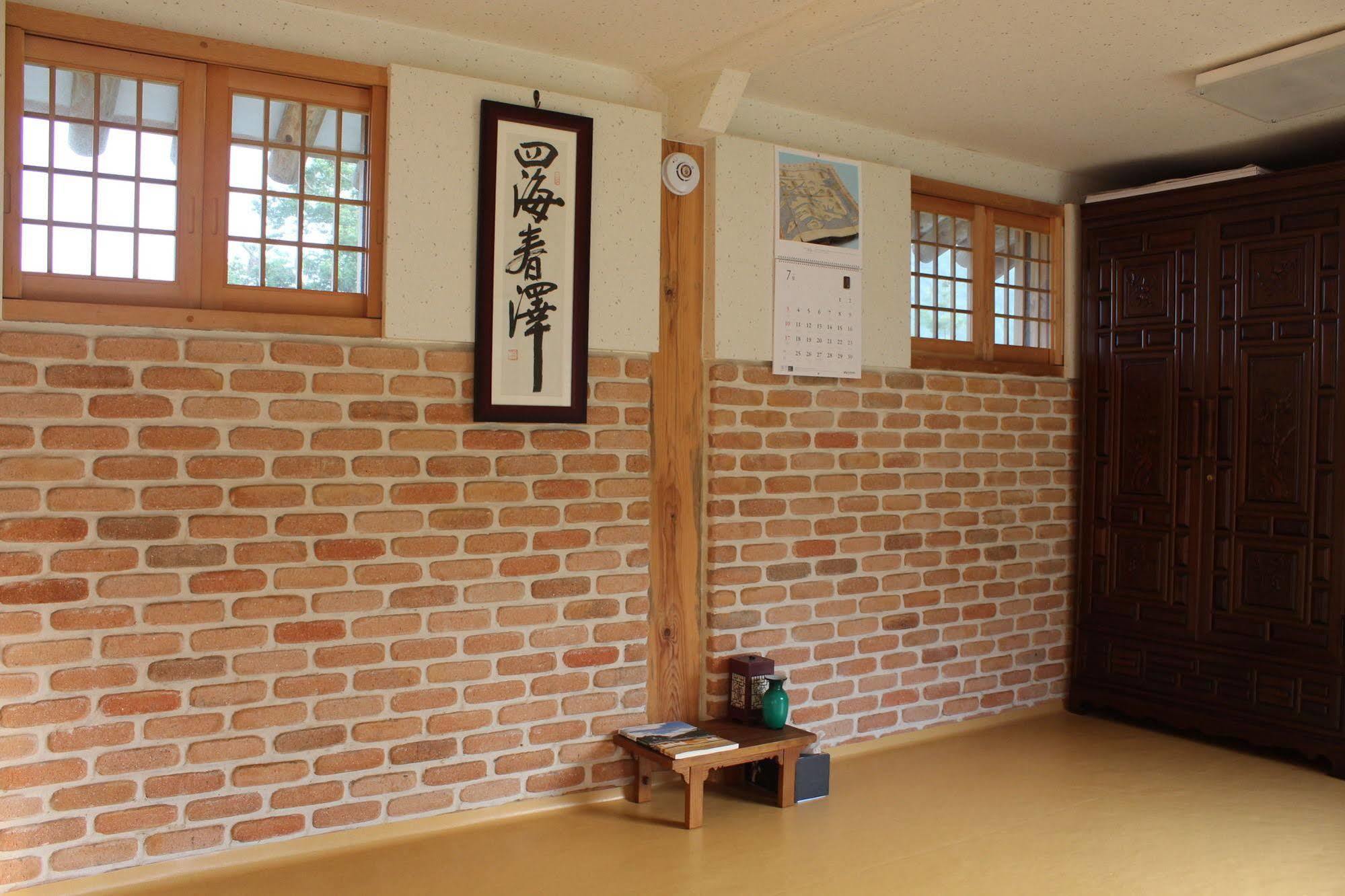Ongye Jongtaek Hotel Andong Exterior photo